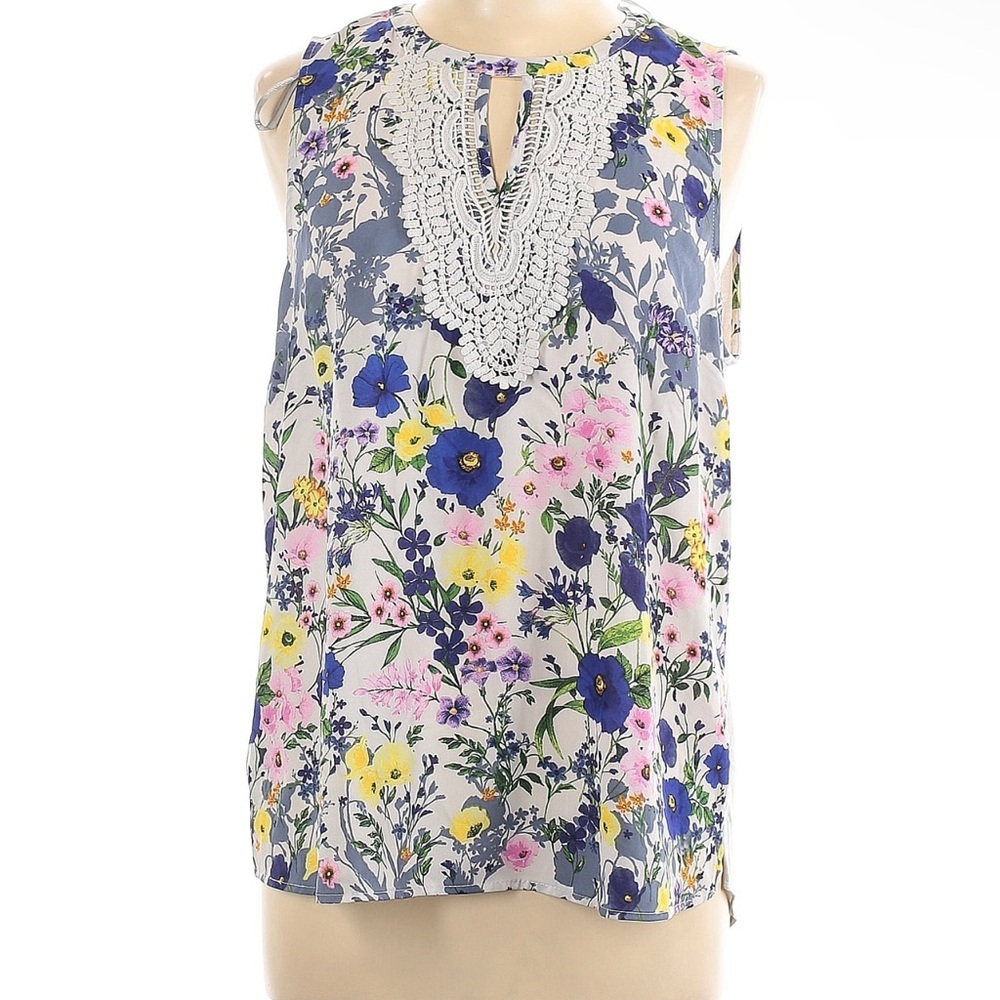 NWT Daniel Rainn Floral Sleeveless Top, lace embellishment - Multicolor